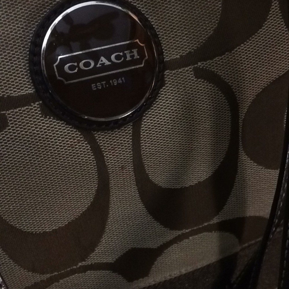 Coach Purse - Picture 3 of 3
